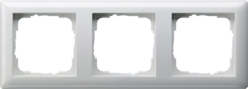 Рамка универсальная Gira Standard55 3-м. белый глянец фото Рамка универсальная Gira Standard55 3-м. белый глянец картинка